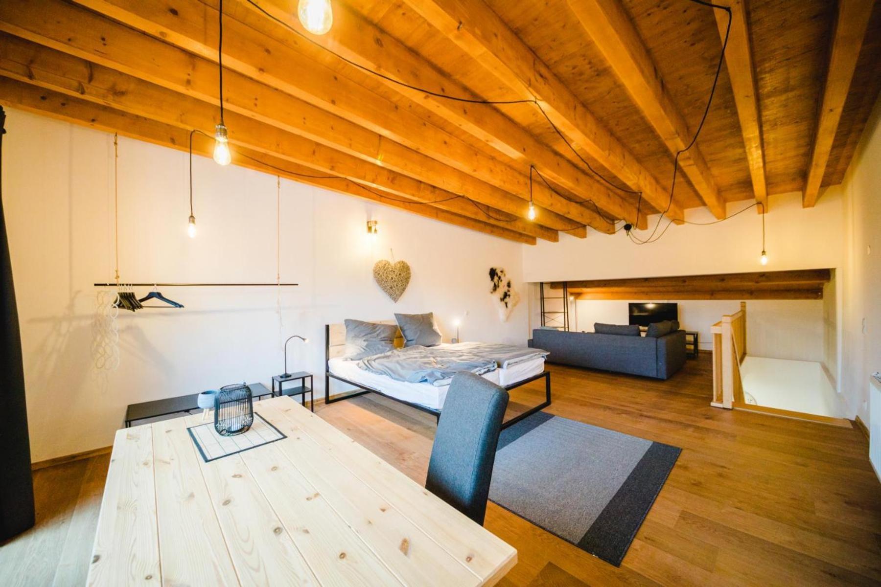 Apartamento Achalm Hof Reutlingen Exterior foto
